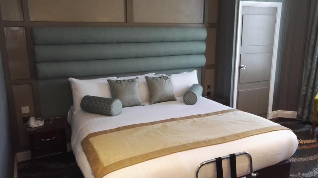 Caledonian Hotel نيوكاسل أبون تاين الغرفة الصورة